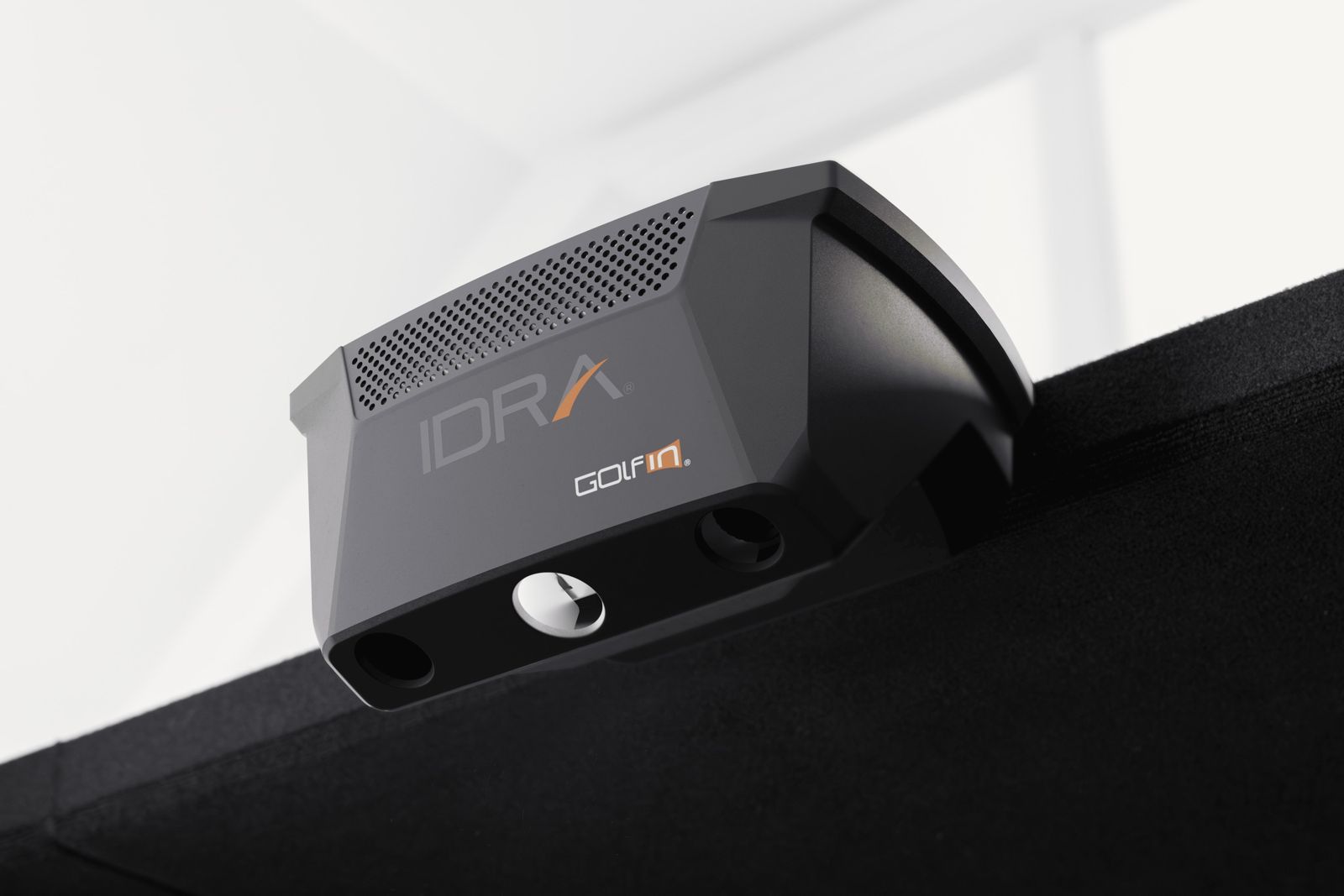 GolfIn IDRA II overhead launch monitor mounted above the hitting area